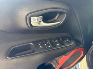 Jeep Renegade 2018 4x4 Upland 4dr SUV