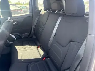 Jeep Renegade 2018 Latitude 4dr SUV