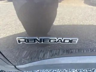 Jeep Renegade 2018 Latitude 4dr SUV