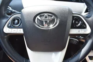 Toyota Prius 2018 Four Touring 4dr Hatchback