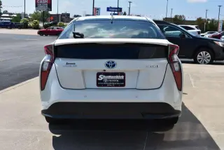 Toyota Prius 2018 Four Touring 4dr Hatchback