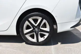 Toyota Prius 2018 Four Touring 4dr Hatchback