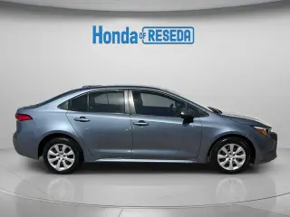 Toyota Corolla Hybrid 2023 LE 4p Sedan
