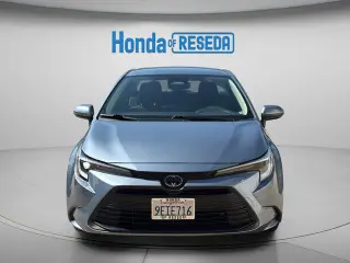 Toyota Corolla Hybrid 2023 LE 4p Sedan