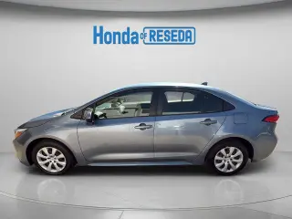 Toyota Corolla Hybrid 2023 LE 4p Sedan