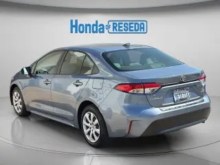 Toyota Corolla Hybrid 2023 LE 4p Sedan