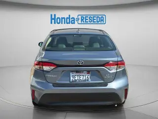 Toyota Corolla Hybrid 2023 LE 4p Sedan
