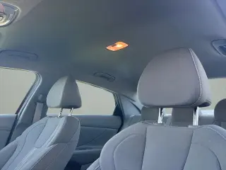 Hyundai ELANTRA 2023 SEL 4dr Sedán