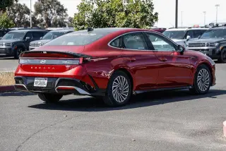 Hyundai SONATA Híbrido 2025 Limited 4p Sedan