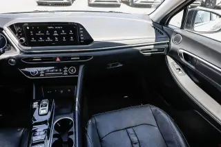 Hyundai SONATA 2023 Limited 4dr Sed¡n