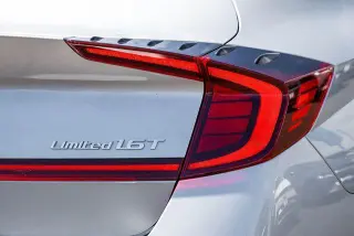 Hyundai SONATA 2023 Limited 4dr Sed¡n