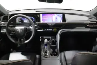 Toyota Crown 2026 AWD XLE 4dr Sedán