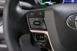 Toyota Crown 2026 AWD XLE 4dr Sedán