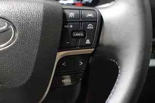 Toyota Crown 2026 AWD XLE 4dr Sedán