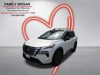 Nissan Rogue 2026 AWD Platinum 4p Crossover