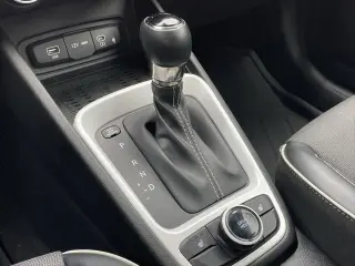 Hyundai VENUE 2023 Limited 4dr Crossover
