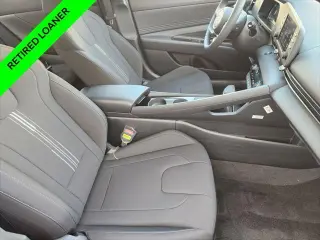 Hyundai ELANTRA 2026 SEL Sport Premium 4dr Sedan