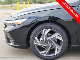 Hyundai ELANTRA 2026 Limited 4dr Sedan