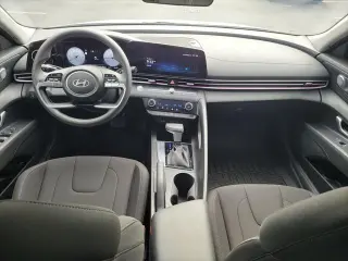 Hyundai ELANTRA 2024 SEL Sedán de 4 puertas