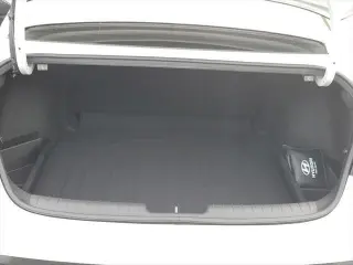 Hyundai ELANTRA 2024 SEL Sedán de 4 puertas