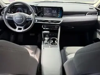 Kia K5 2023 LXS 4dr Sedan