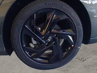 Hyundai ELANTRA 2026 SEL Sport 4dr Sedan