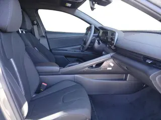 Hyundai ELANTRA 2026 SEL Sport 4dr Sedan
