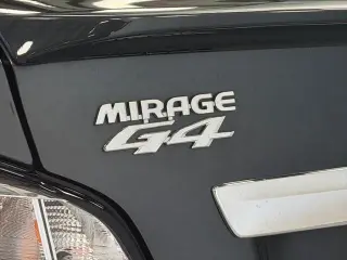 Mitsubishi Mirage G4 2024 ES 4dr Sedán