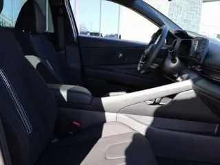 Hyundai ELANTRA 2026 SEL Sport Sedán 4 puertas
