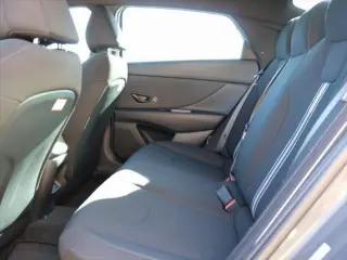 Hyundai ELANTRA 2026 SEL Sport Sedán 4 puertas