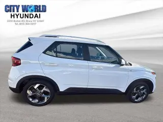 Hyundai VENUE 2023 SEL 4dr Crossover