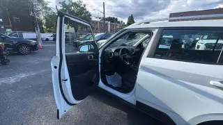 Hyundai VENUE 2023 SEL 4dr Crossover