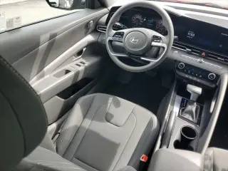 Hyundai ELANTRA 2024 SEL 4p Sedan