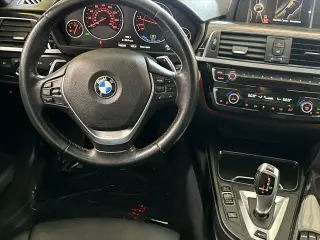 Serie 3 BMW 2017 330e iPerformance 4p Sedán