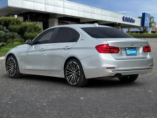 Serie 3 BMW 2017 330e iPerformance 4p Sedán
