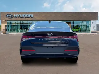 Hyundai ELANTRA 2026 SE 4dr Sedan
