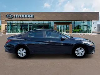 Hyundai ELANTRA 2026 SE 4dr Sedan