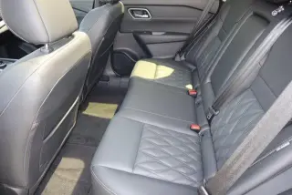 Nissan Rogue 2025 AWD Platinum 4 puertas crossover