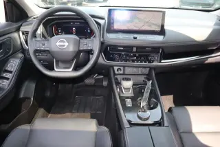 Nissan Rogue 2025 AWD versión SL crossover de 4 puertas