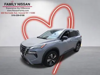 Nissan Rogue 2025 AWD versión SL crossover de 4 puertas