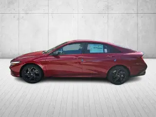 Hyundai ELANTRA 2026 SEL Sport 4p Sedan