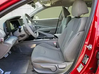 Hyundai ELANTRA 2026 SEL Sport 4p Sedan