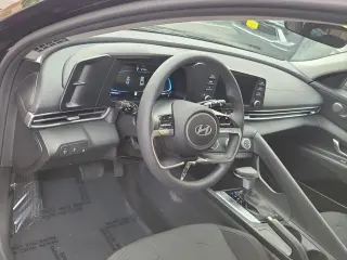 Hyundai ELANTRA 2025 SE 4dr Sedán