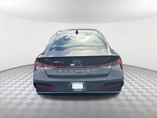 Hyundai ELANTRA 2026 SEL Sport 4dr SedÃn