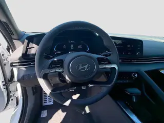 Hyundai ELANTRA 2026 SEL Sport 4dr Sedán