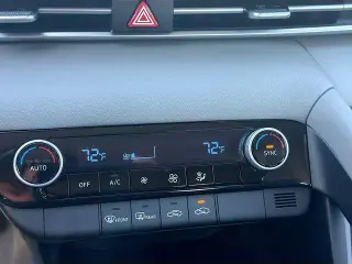 Hyundai ELANTRA 2026 SEL Sport 4dr Sedán