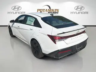 Hyundai ELANTRA 2026 SEL Sport 4dr Sedán