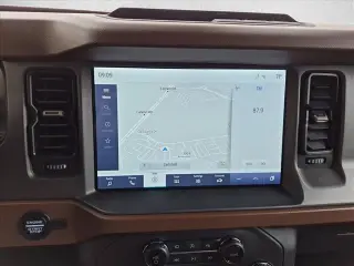 Ford Bronco 2024 4x4 Outer Banks 4p SUV