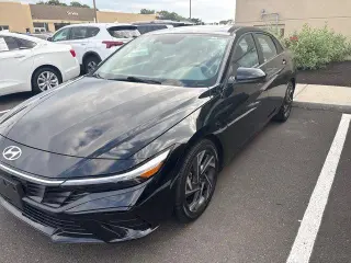 Hyundai ELANTRA 2025 SEL Conveniencia 4dr Sedan