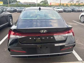 Hyundai ELANTRA 2025 SEL Conveniencia 4dr Sedan